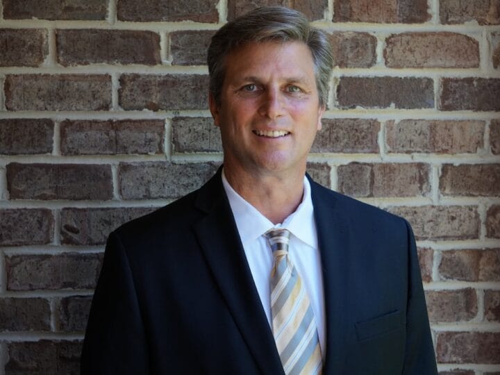 Qu’est-ce qu’un CEO ? Définition et explications