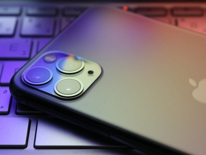 Nettoyer une coque transparente : les astuces à connaître